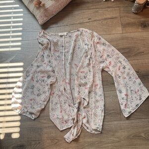 Peach Love California Floral Kimono Top - Pink and White